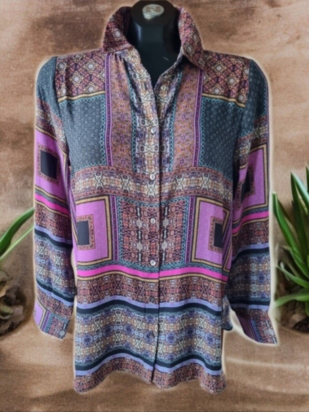 Rose & Olive Multicolour Geometric Button-Front Lightweight Blouse Size M